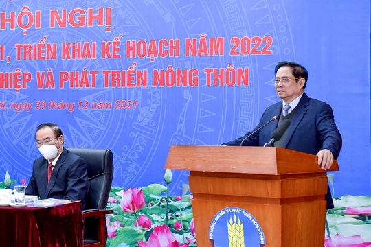Thủ tướng Phạm Minh Chính: Ngành nông nghiệp cần thúc đẩy xuất khẩu chính ngạch; đời sống vật chất, tinh thần của người nông dân phải tốt hơn