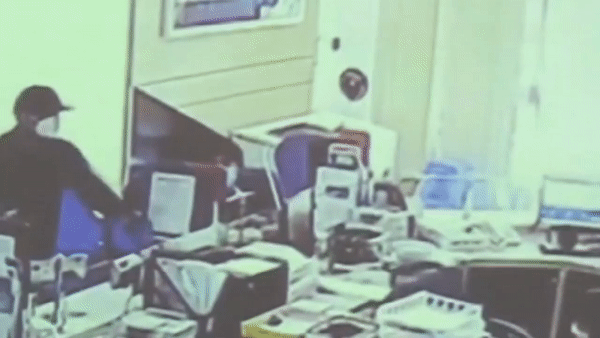 Clip cướp ngân hàng ở Bàu Bàng để trả nợ tiền cá độ bóng đá