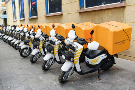 Honda triển khai thí điểm xe điện giao hàng với Bưu Điện Việt Nam