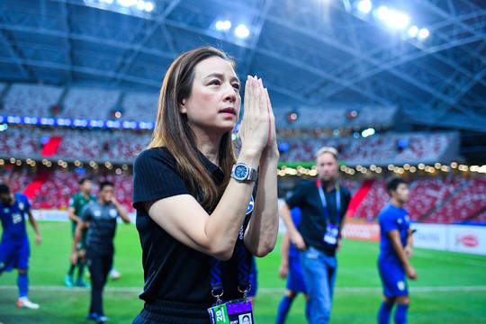 Người phụ nữ quyền lực đứng sau vinh quang của tuyển Thái Lan