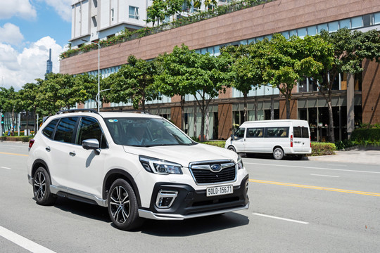 Subaru Forester ưu đãi sốc đến hơn 200 triệu