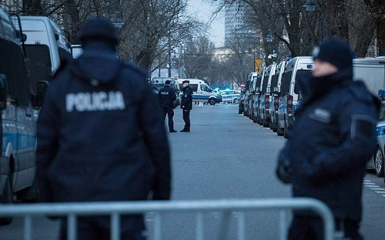 Cảnh sát Ba Lan tình cờ bắt được tên tội phạm lẩn trốn suốt 20 năm vì lý do không ngờ