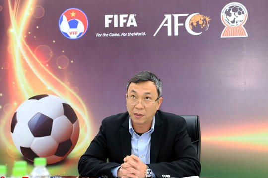 Quyền Chủ tịch VFF Trần Quốc Tuấn điều hành hội thảo của AFC
