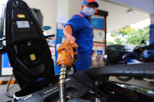Giá xăng dầu đồng loạt tăng giá từ ngày 11/1