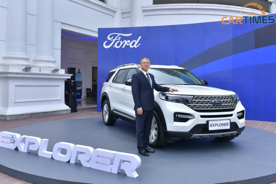 Ford Explorer 2022 trình làng thị trường Việt Nam: tràn ngập trang bị, giá 2,366 tỷ đồng