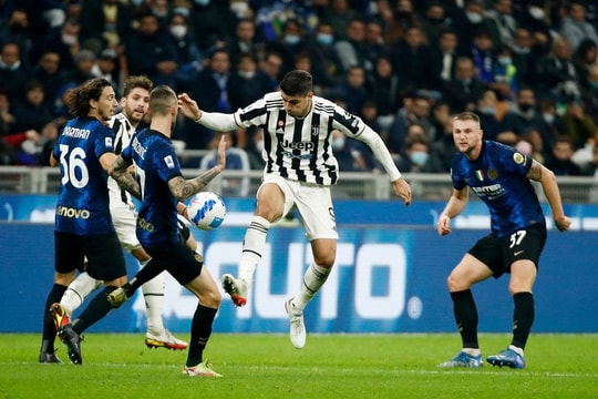 Inter vs Juventus: Vinh quang đầu tiên