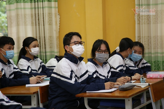 Giám đốc Sở GD&ĐT Hà Nội đề xuất thời gian học sinh trở lại trường