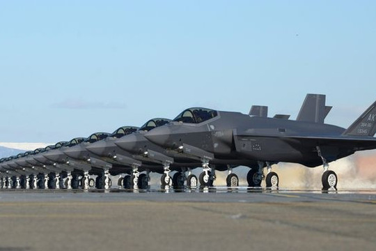 Lộ diện quốc gia đầu tiên có không quân sở hữu toàn chiến cơ tàng hình F-35