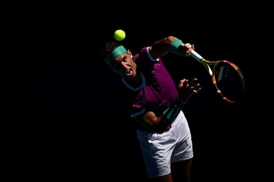 Nadal, Zverev tiếp tục thể hiện sức mạnh