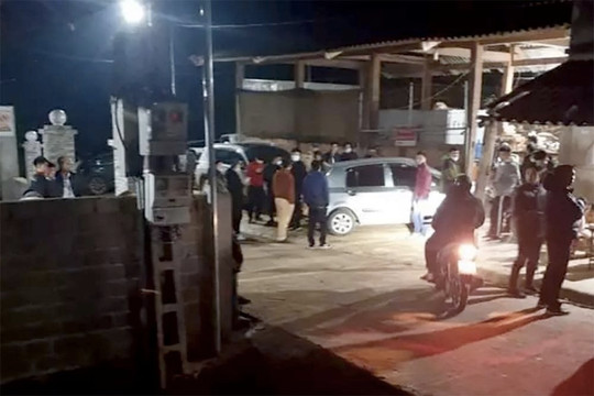 Truy bắt đối tượng nghi dùng búa bổ củi sát hại 2 người ở Sơn La