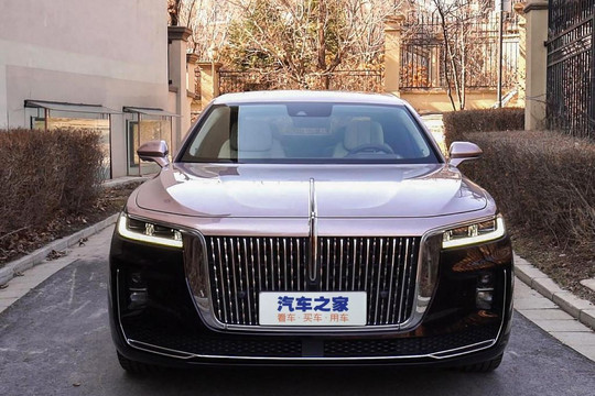 Chi tiết Hongqi H9 giá từ 1,5 tỷ đồng: Chiếc xe lai Mercedes Maybach, Cadillac và Rolls Royce