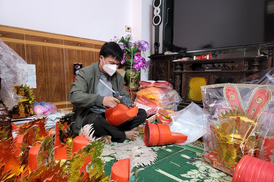 Làng nghề hàng mã nổi tiếng ở Bắc Ninh hối hả chuẩn bị cho Tết ông Công, ông Táo