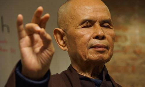 Thiền sư Thích Nhất Hạnh (1926-2022): Người đánh khẽ tiếng chuông tỉnh thức cho thế giới