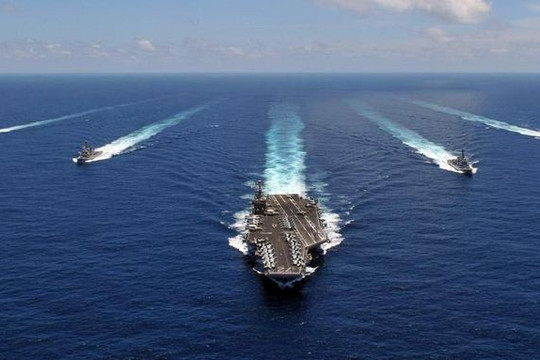 Trước khi bị "rã xác", tàu sân bay USS Kitty Hawk của Hải quân Hoa Kỳ uy lực cỡ nào?