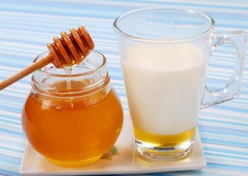 5 lợi ích khi kết hợp sữa và mật ong