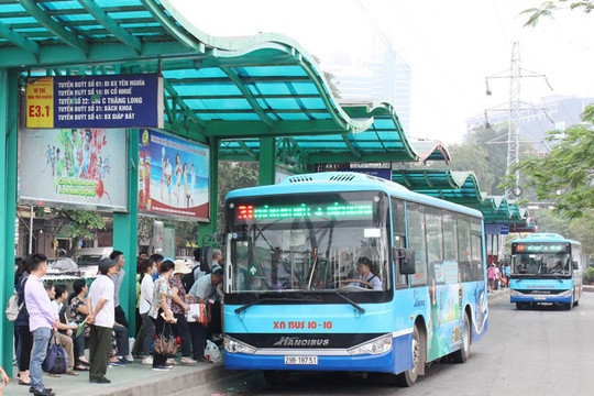 Hà Nội 'chốt' thời gian cho xe buýt hoạt động 100% công suất