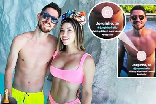 Sao Chelsea Jorginho lén hẹn hò sau lưng bạn gái