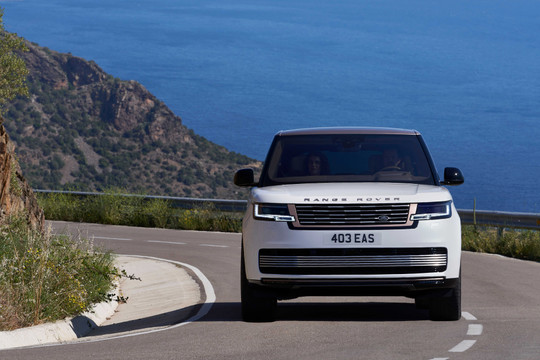 Range Rover 2022 cập bến thị trường Việt Nam, nhiều tuỳ chọn cá nhân hoá cho khách hàng