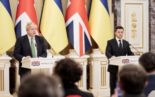 Vấn đề Ukraine: Thủ tướng Boris Johnson đe dọa sẽ trừng phạt Nga