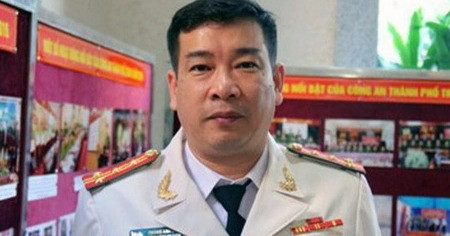 Vụ cựu Trưởng Công an Tây Hồ Phùng Anh Lê: Điều tra hành vi nhận hối lộ