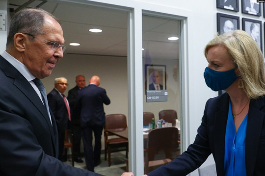 Tin Thế giới 9/2: Ngoại trưởng Anh-Nga sớm gặp mặt, Moscow nói Ukraine ‘khiêu khích’ khi muốn triển khai THAAD, Australia thành tâm điểm chú ý