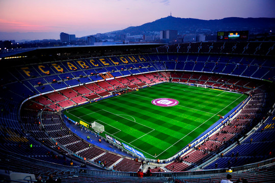 ‘Thánh địa’ Nou Camp của Barca sẽ bị đổi tên