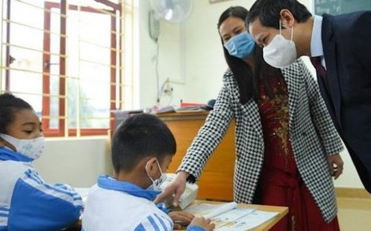 Bộ trưởng Nguyễn Kim Sơn: Cần xóa bỏ tâm lý e ngại lây lan dịch bệnh khi tổ chức học bán trú