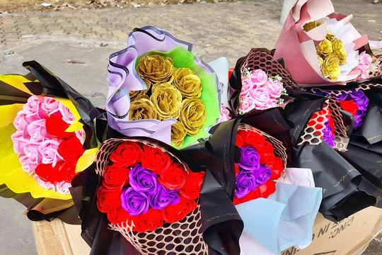 Liền kề Tết, thị trường Valentine 2022 có kém sôi động?