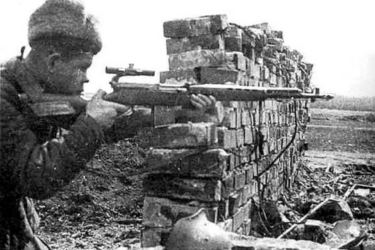Xạ thủ Liên Xô với chiến tích tiêu diệt gần 500 tên lính phát xít