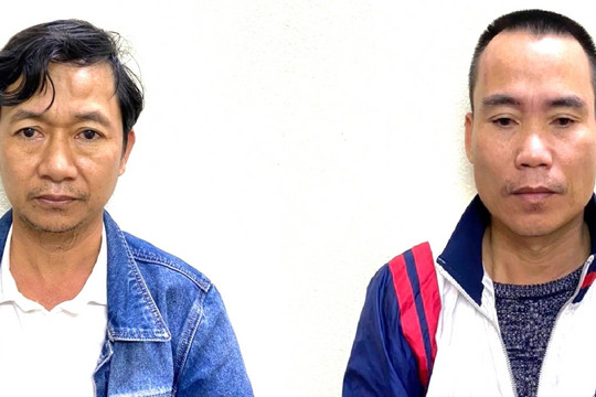 Đà Nẵng: Tạm giữ 2 người say rượu, đánh công an