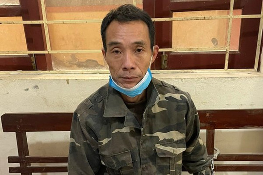 'Nã' 17 viên đạn làm 2 người bị thương rồi trốn sang Trung Quốc