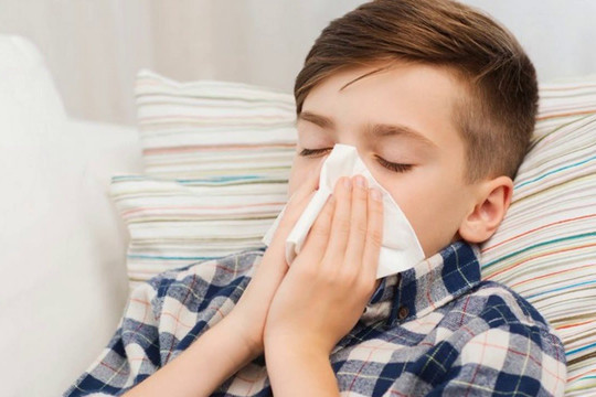 Làm sao phân biệt cúm mùa và COVID-19?