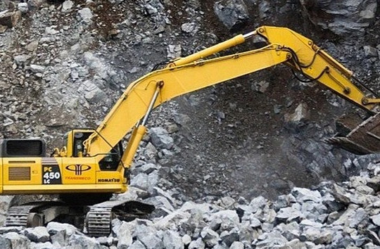 Khai thác lậu 103 tấn quặng sắt, doanh nghiệp bị phạt gần 1 tỷ đồng