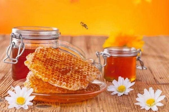 Thêm 1 thứ vào nước mật ong sẽ thành "thuốc hạ đường huyết tự nhiên", nếu uống trước bữa sáng thậm chí còn giải độc nội tạng, chống lão hóa