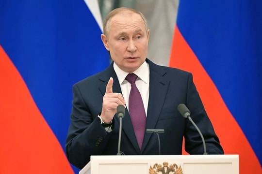 Vì sao Tổng thống Nga Putin không thể lùi?