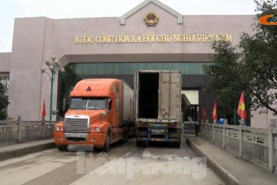 Trung Quốc dừng thông quan tại cửa khẩu quốc tế Tà Lùng