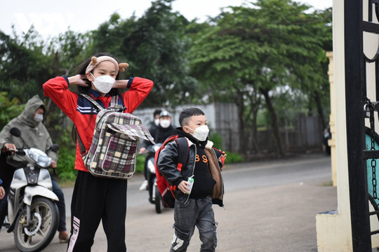 Bộ GD-ĐT đề nghị Hà Nội tổ chức bán trú khi học sinh trở lại trường