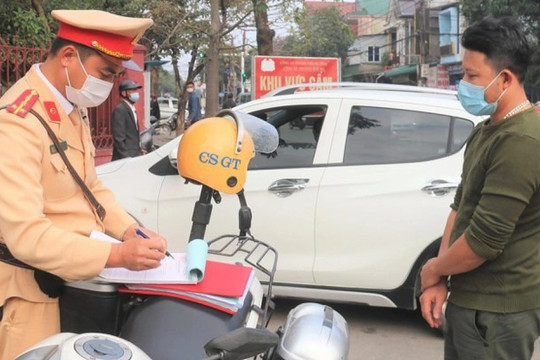 Từ ngày mai, người vi phạm giao thông ở Hà Nội có thể ngồi nhà nộp phạt