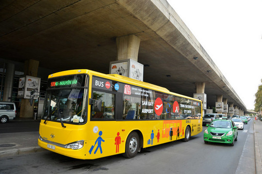 Xe buýt có thêm điểm đón khách ở ga quốc nội sân bay Tân Sơn Nhất