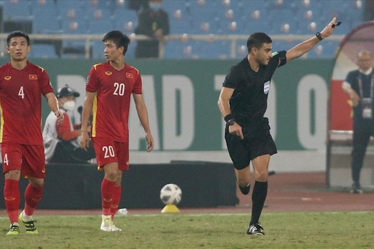 Tổ trọng tài Tây Á bắt chính trận tuyển Việt Nam - Oman
