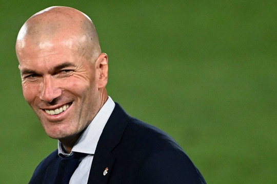 Zidane là ứng viên số 1 cho 'ghế nóng' MU