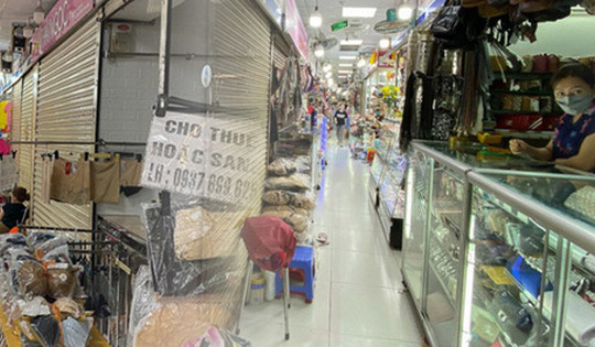 Chợ bán sỉ lớn nhất Sài Gòn ế ẩm sau Tết, nhiều tiểu thương ngậm ngùi sang nhượng hoặc cho thuê sạp