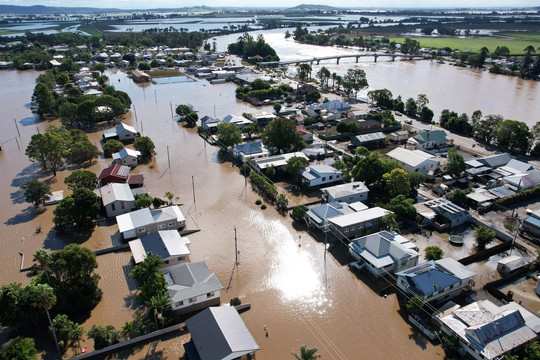 Chùm ảnh Sydney chìm trong nước do trận lũ lụt tồi tệ nhất trong nhiều thập kỉ