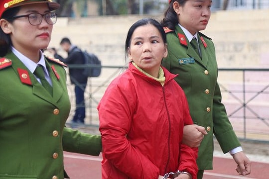 Nữ bị cáo duy nhất trong vụ 'nữ sinh giao gà' được ra tù