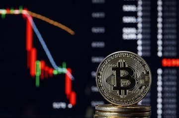 Giá Bitcoin lại quay đầu giảm mạnh