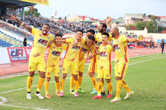 Đánh bại Đà Nẵng 3-0, Thanh Hoá có chiến thắng đầu tiên tại V.League 2022
