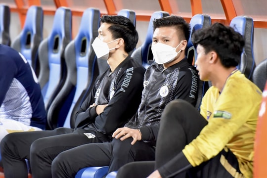 HLV Hà Nội tiết lộ lý do Quang Hải vắng mặt trận ra quân V.League 2022