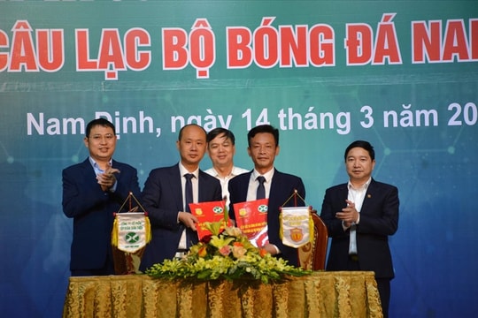 CLB bóng đá Nam Định ra mắt nhà tài trợ chính mới