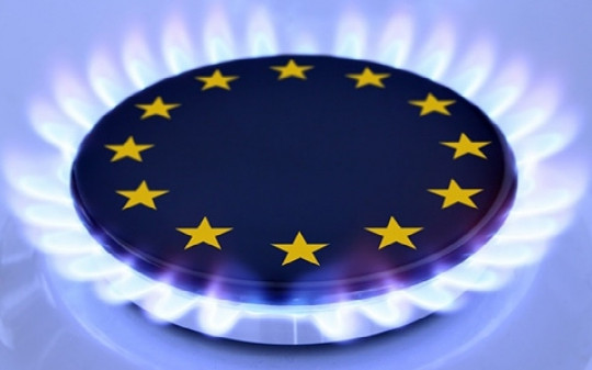 Khủng hoảng năng lượng: LNG có phải 'viên đạn bạc' của EU để nói lời tạm biệt với khí đốt Nga?