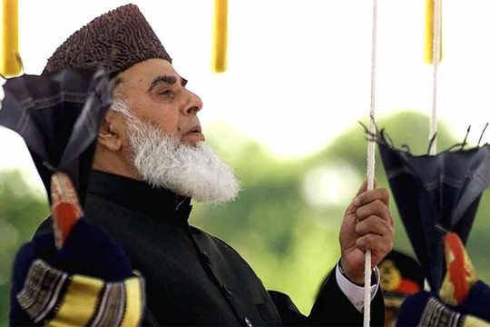 Điện chia buồn nguyên Tổng thống Pakistan từ trần